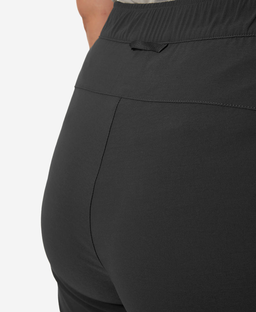 W ELV LIGHT TUR SHORTS, Ebony