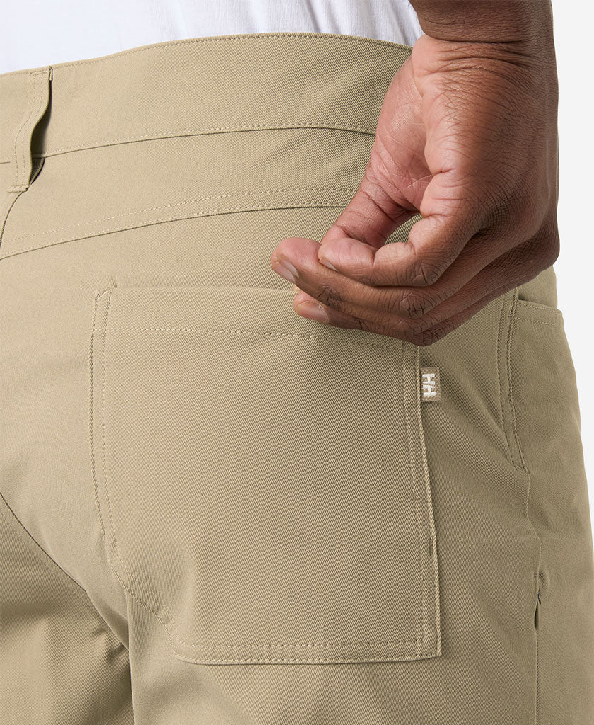 HOLMEN 5 POCKET SHORT, Pebble