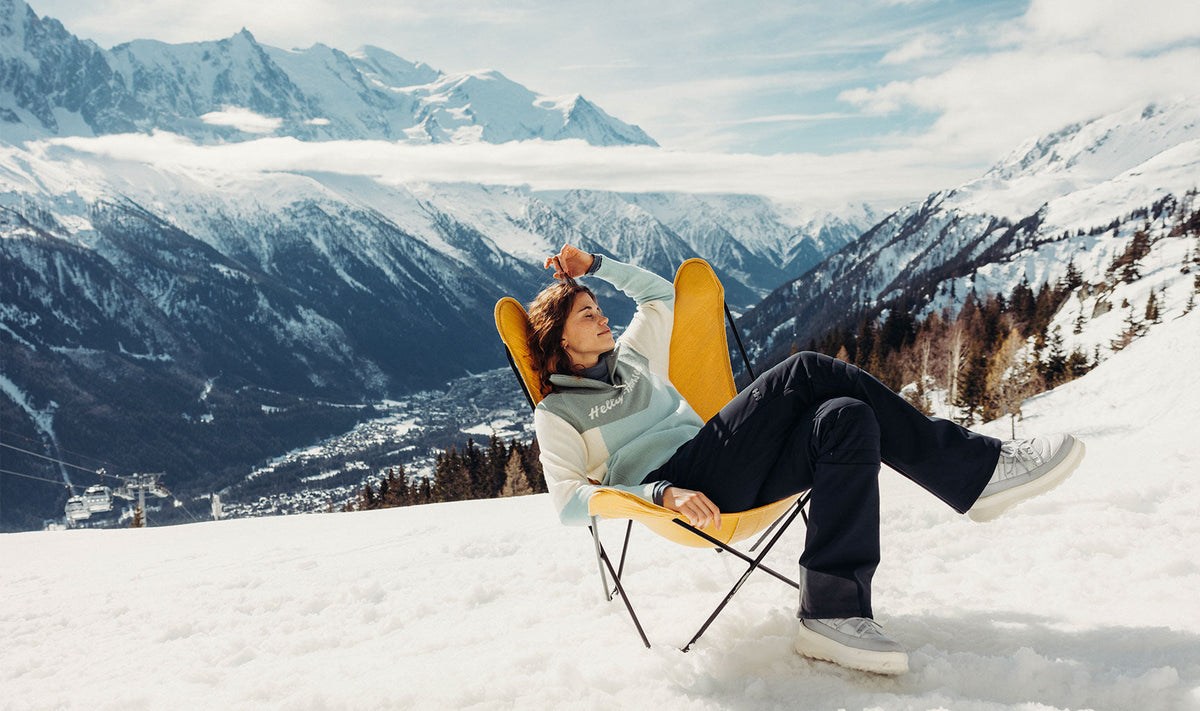 W APRES KNITTED SWEATER, Barely Blue