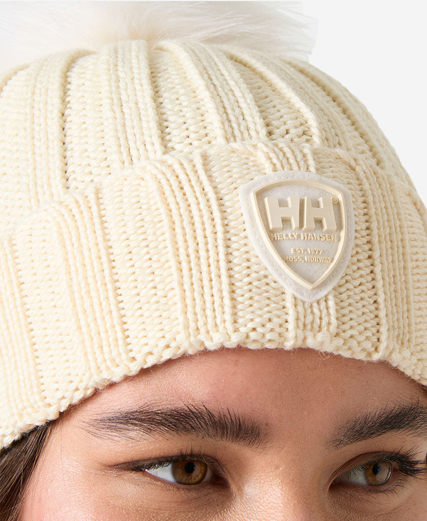 W LIMELIGHT BEANIE, Snow