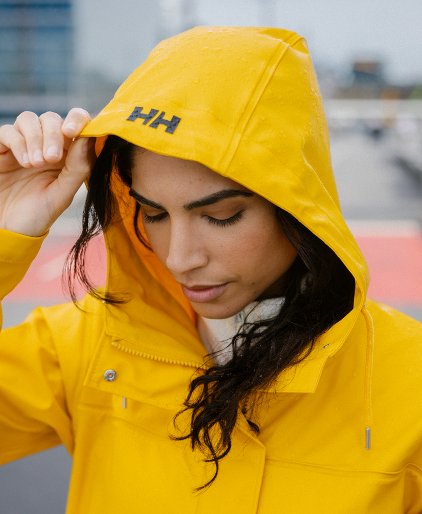 W MOSS RAIN COAT, Essential Yellow